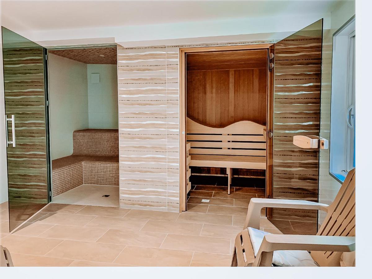 Hotel Le Rivage Vue Sur Mer - Châtelaillon-Plage Екстериор снимка