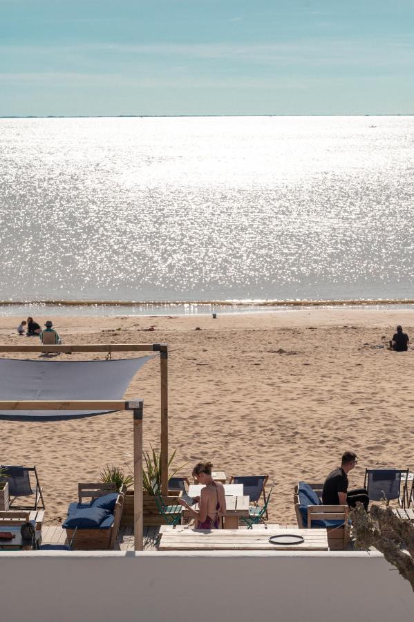 Hotel Le Rivage Vue Sur Mer - Châtelaillon-Plage Екстериор снимка