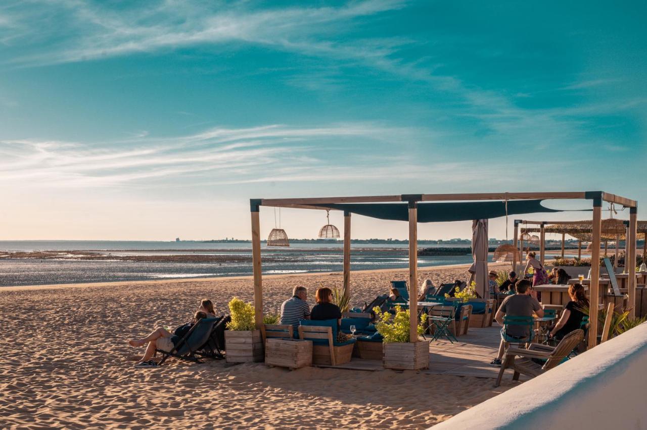 Hotel Le Rivage Vue Sur Mer - Châtelaillon-Plage Екстериор снимка